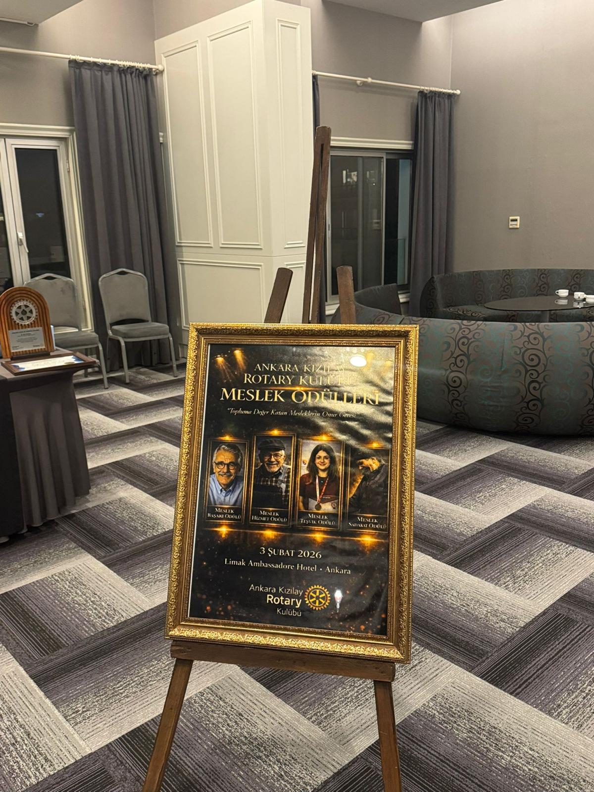 Meslek Hizmet Ödülleri