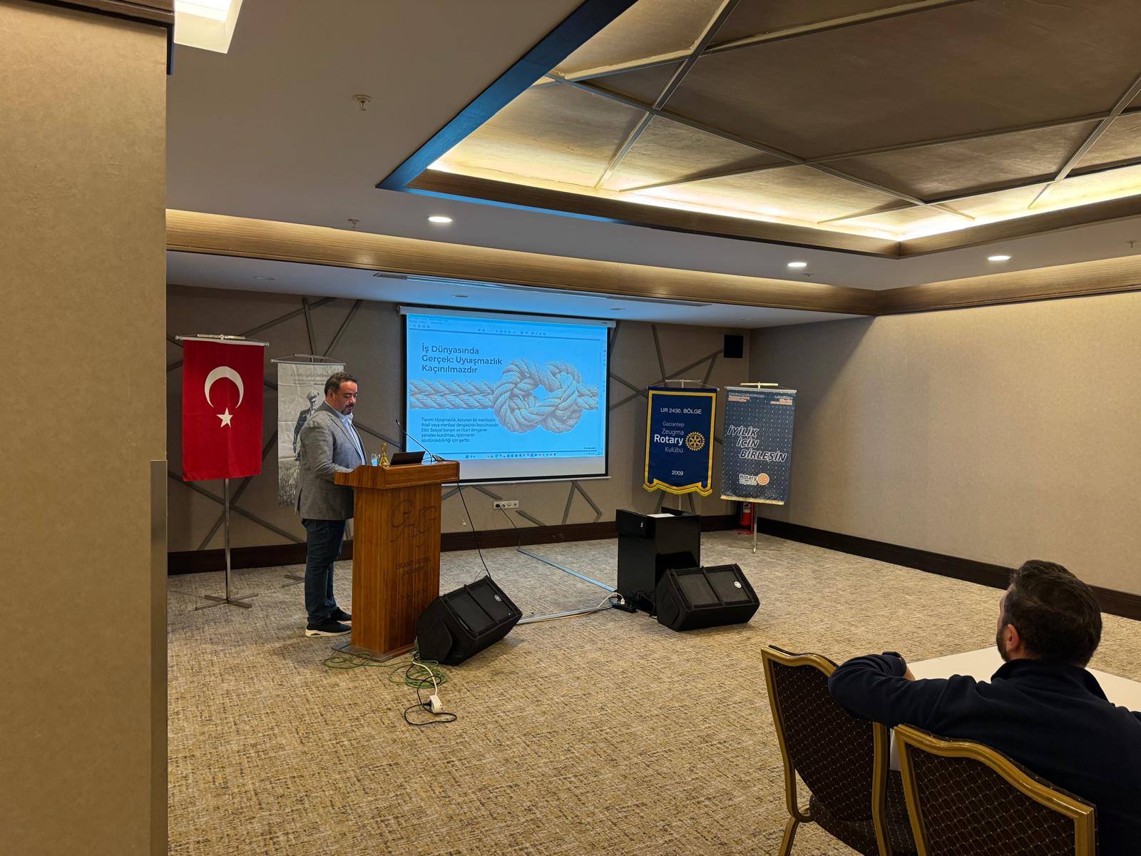 BARIŞ VE ANLAŞMAZLIK