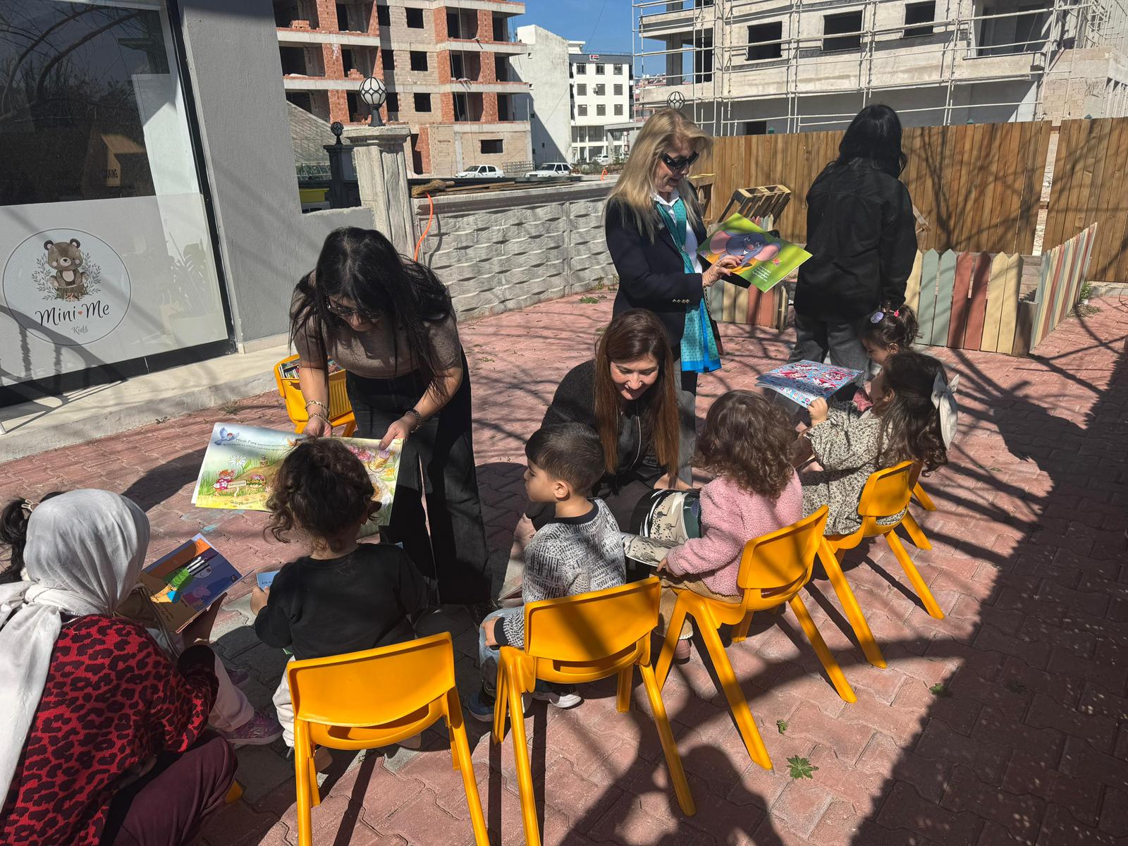 ANALYA OLİMPOS RK GEZİCİ KÜTÜPHANE PROJESİ