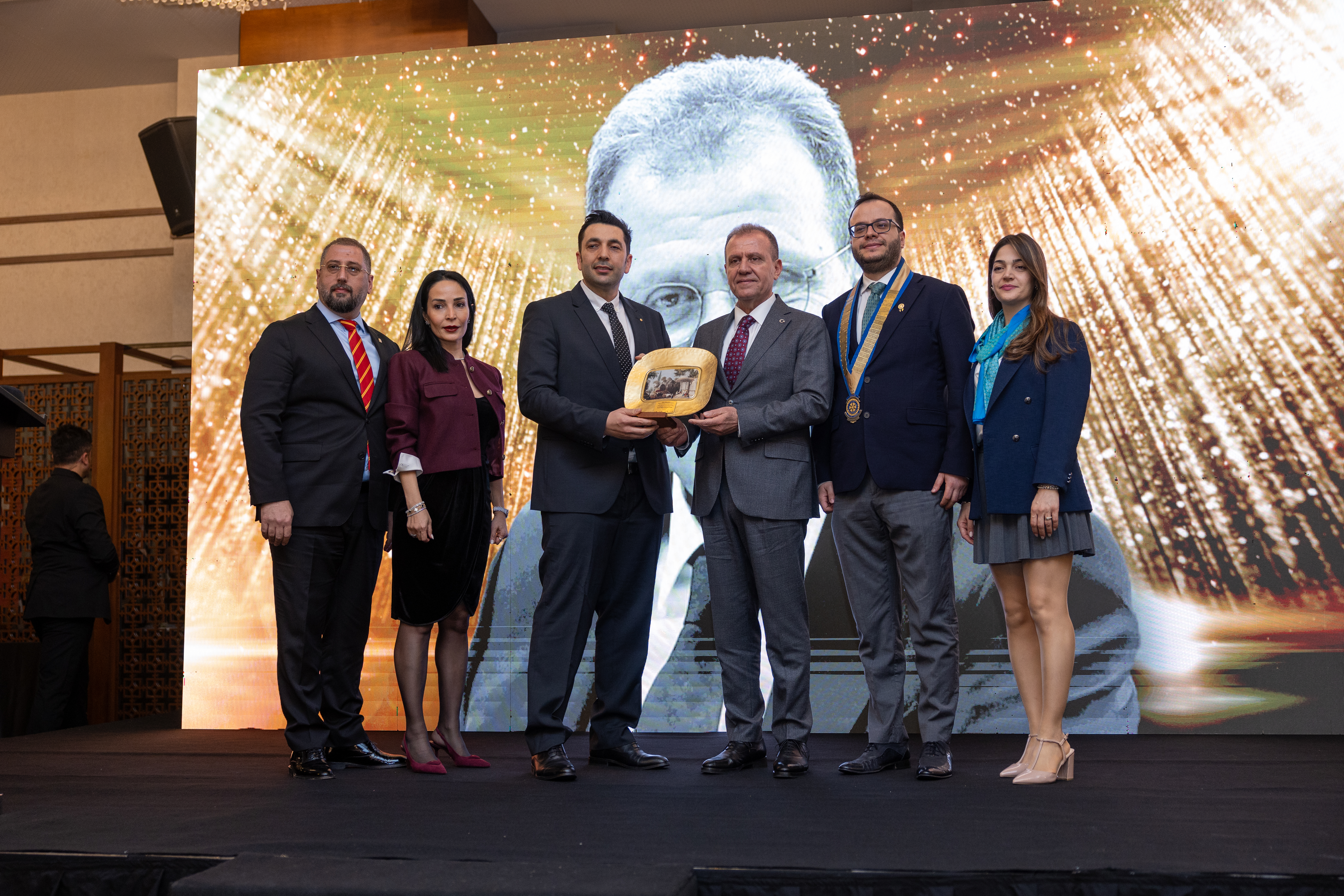 Akdeniz Rotary Kulübü Meslek Başarı Ödül Töreni