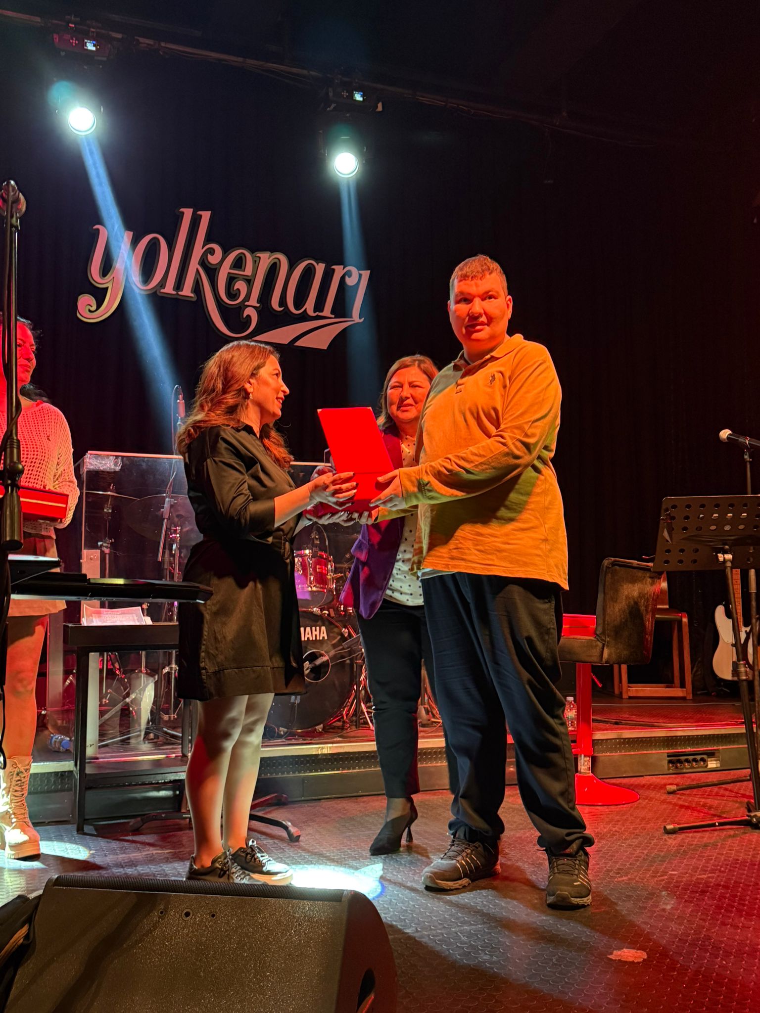 ROTARY Otizmli Çocuklar İçin Çalışıyor - Manço Project