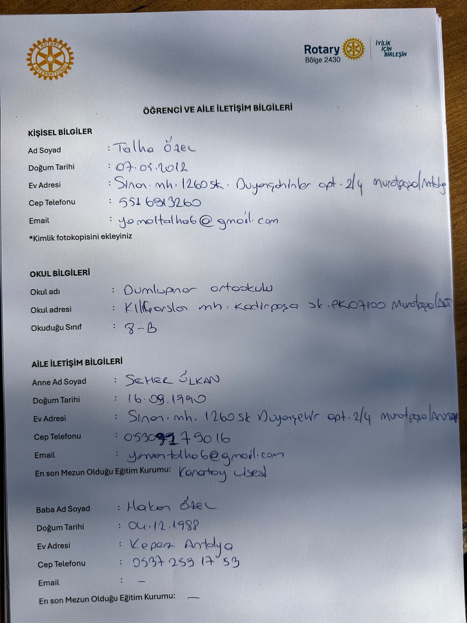 Bir fidan Yetiştiriyoruz