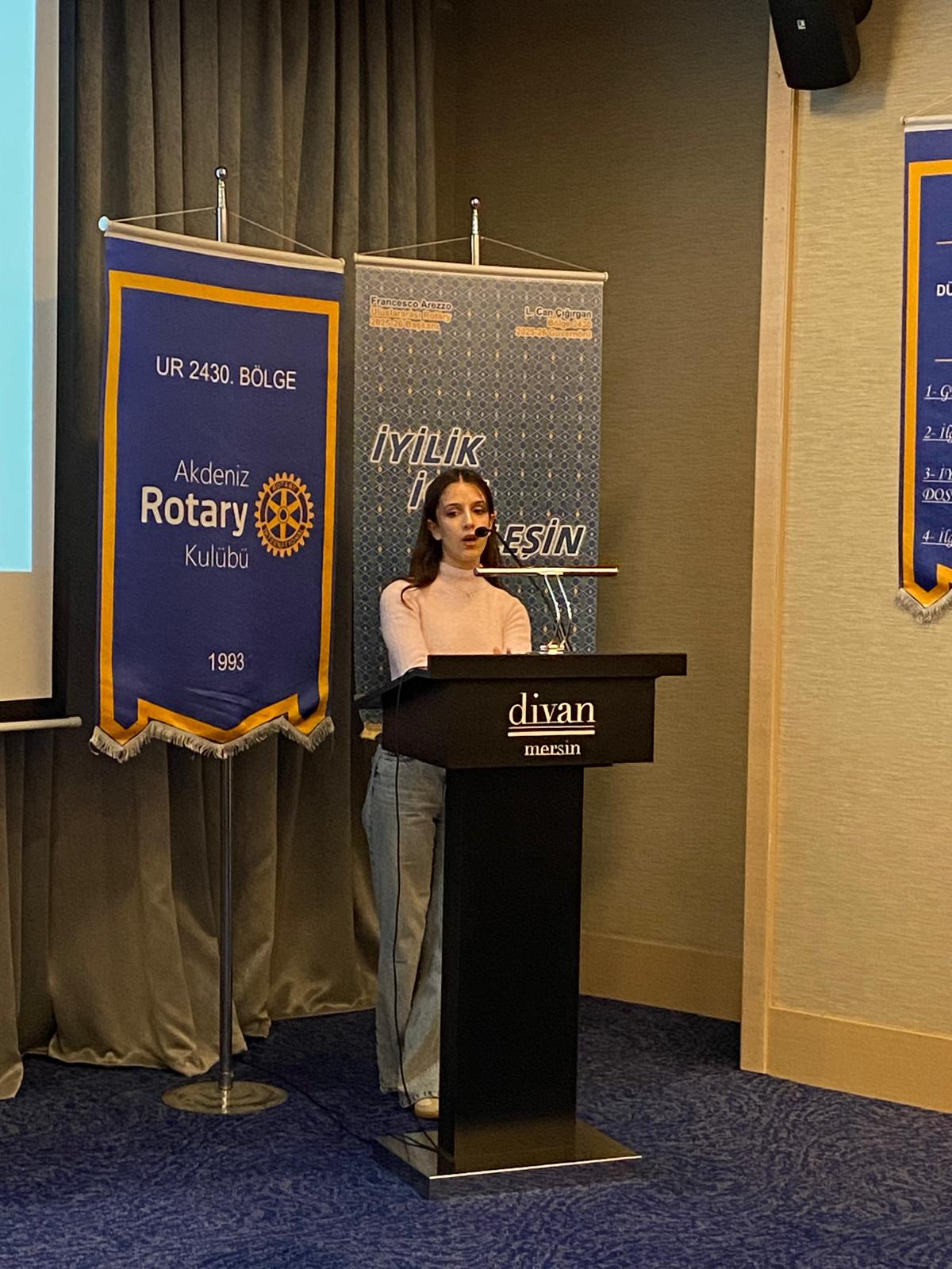 Akdeniz Rotary Kulübü Bir Fidan Yetiştiriyoruz Projesi