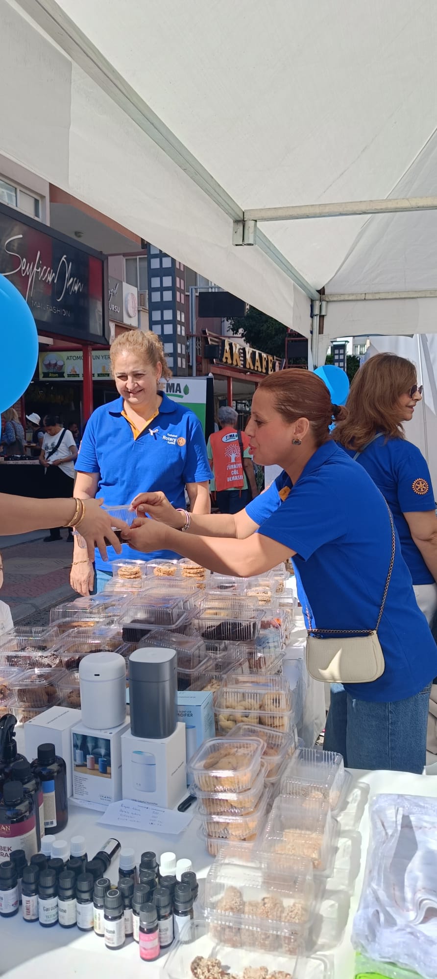 EŞLERİN ORGANİZE ETTİĞİ KAYNAK YARATICI PROJE