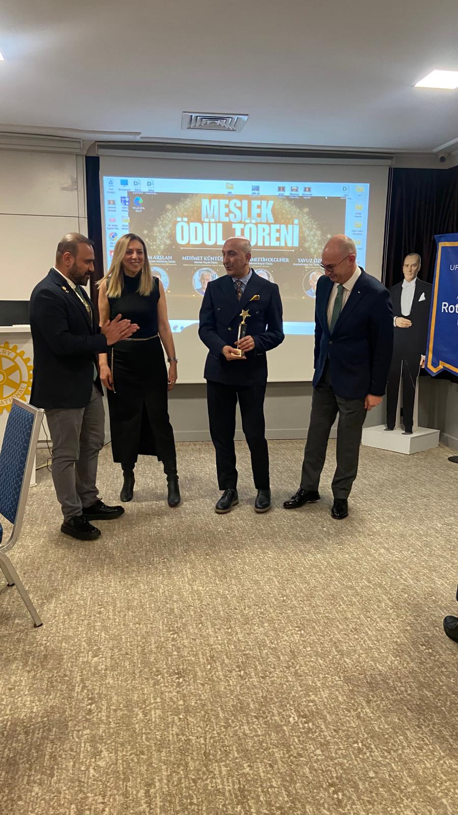 MESLEK HİZMETLERİ ÖDÜL TÖRENİ