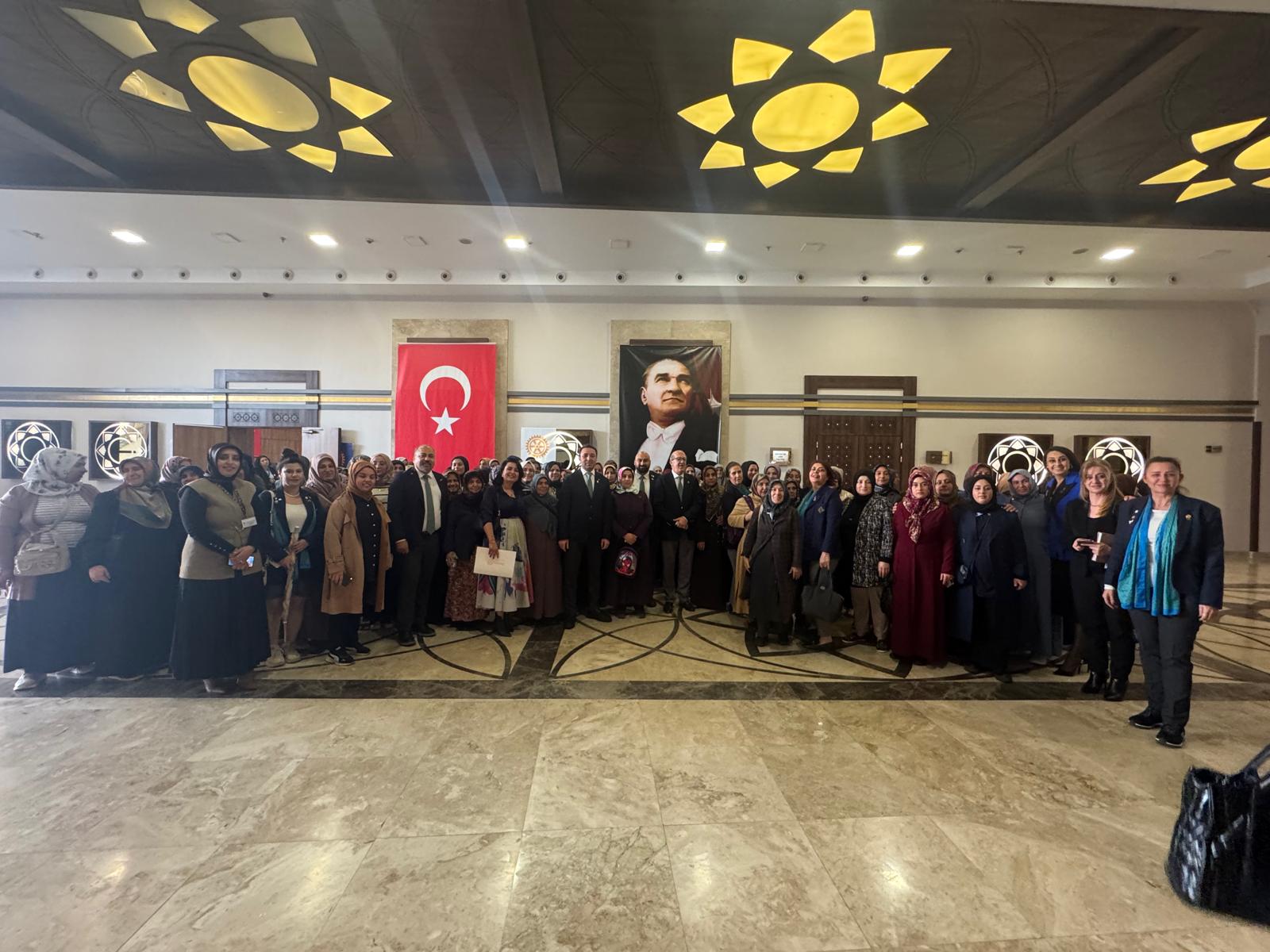 TOPLUMSAL ADELET VE EŞİTLİK