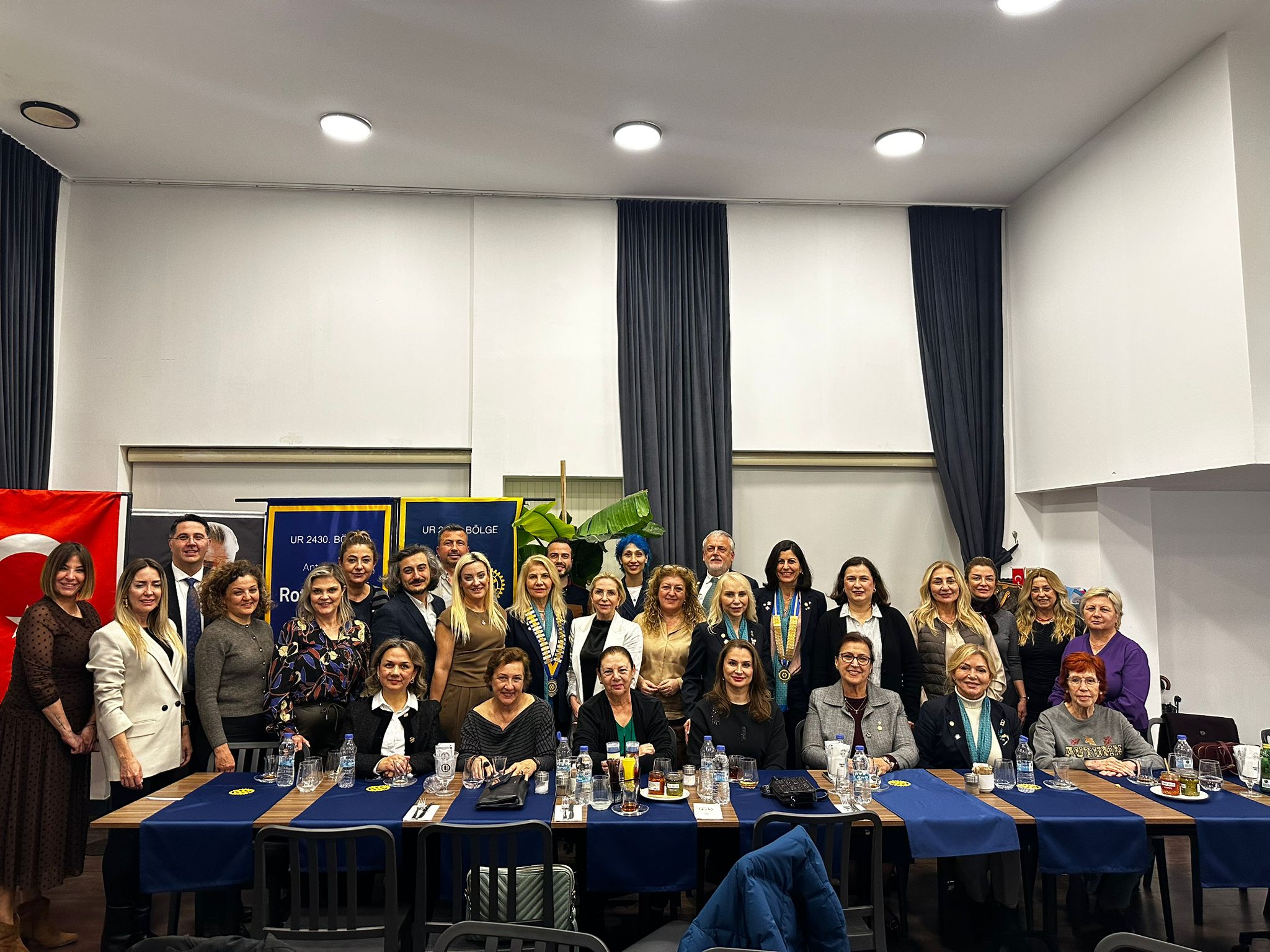 2 kulübün Ortak toplantısına Konuşmacı Konuk daveti