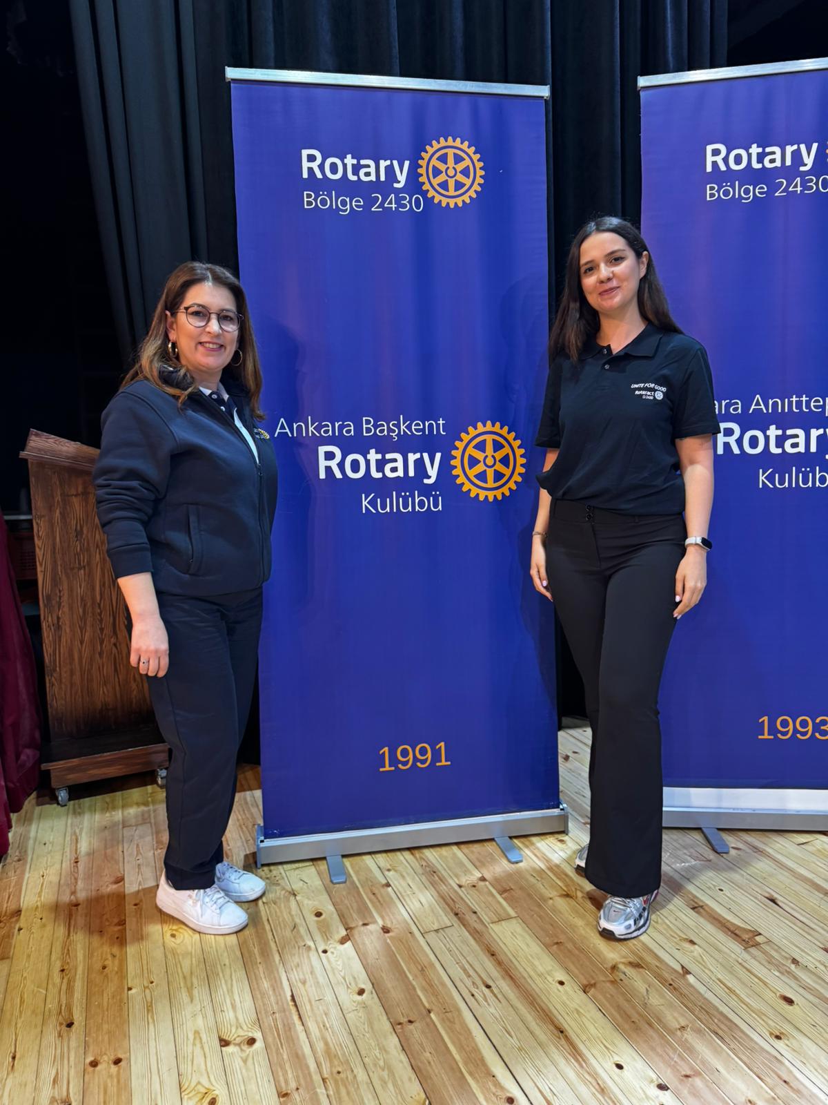 SINIRLARIN ÖTESİNDE KARİYER YOLCULUĞU