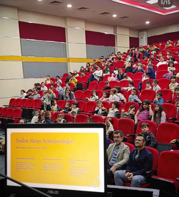 Akran Arabulucu-Barış Yapıcı Liderler