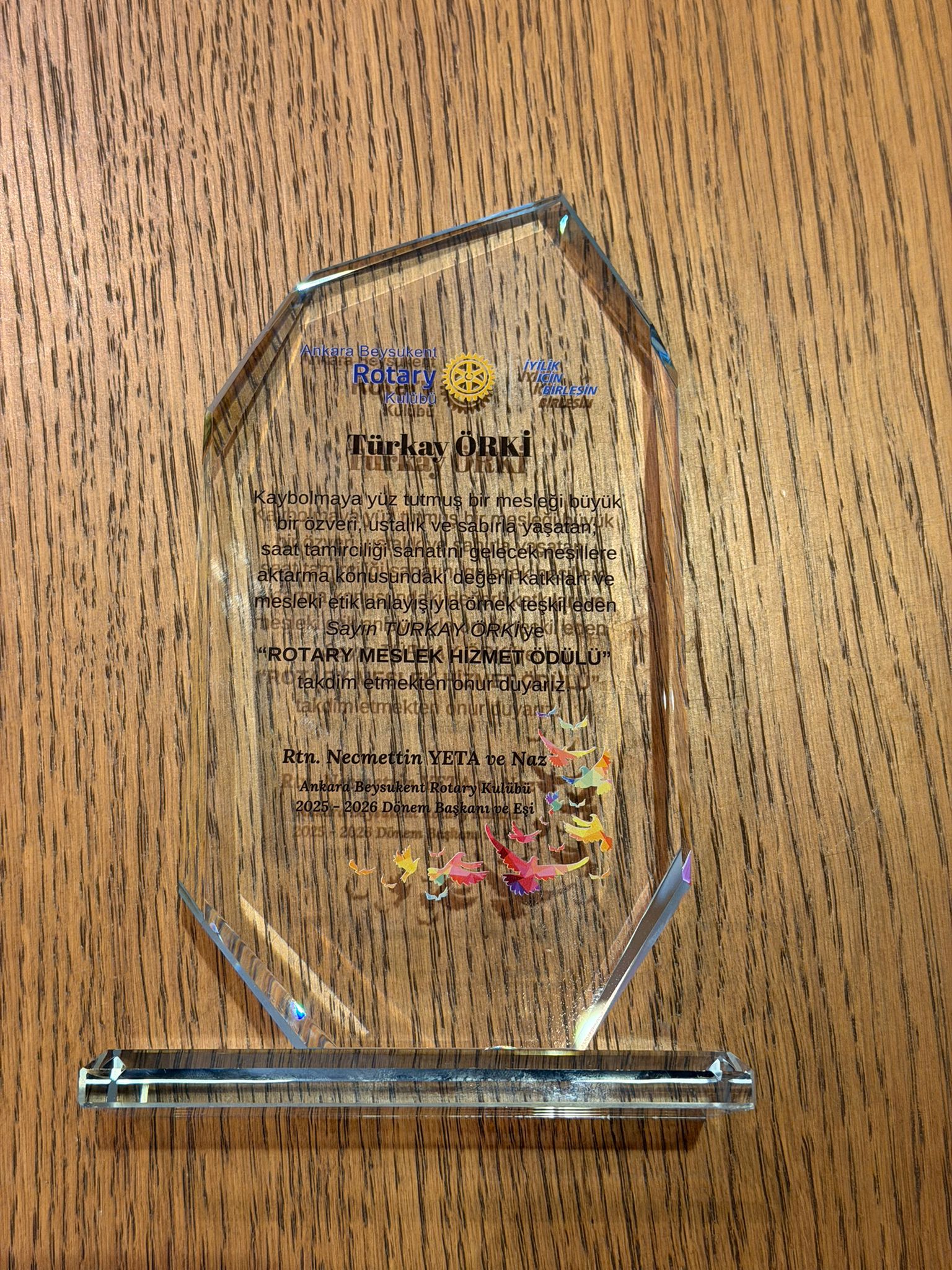 Beysukent Rotary Kulübü'nden Türkay Usta'ya Ödül - Kaybolmaya Yüz Tutmuş Meslek: Saat Tamirciliği