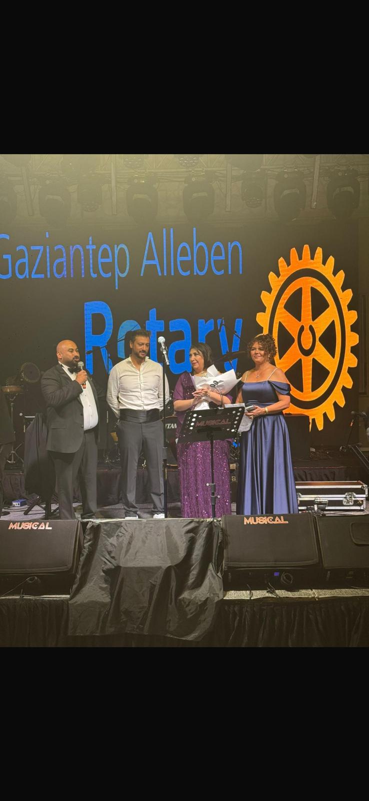 Alleben Gecesi Ferhat Göçer Konseri