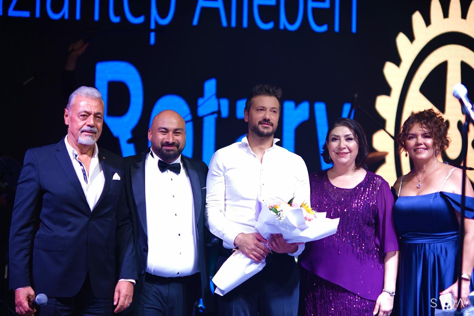 Alleben Gecesi Ferhat Göçer Konseri