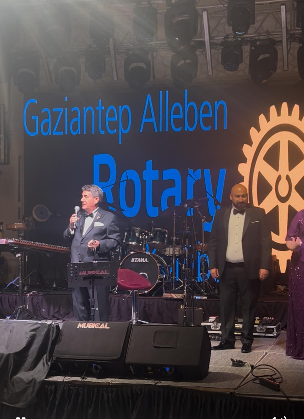 Alleben Gecesi Ferhat Göçer Konseri