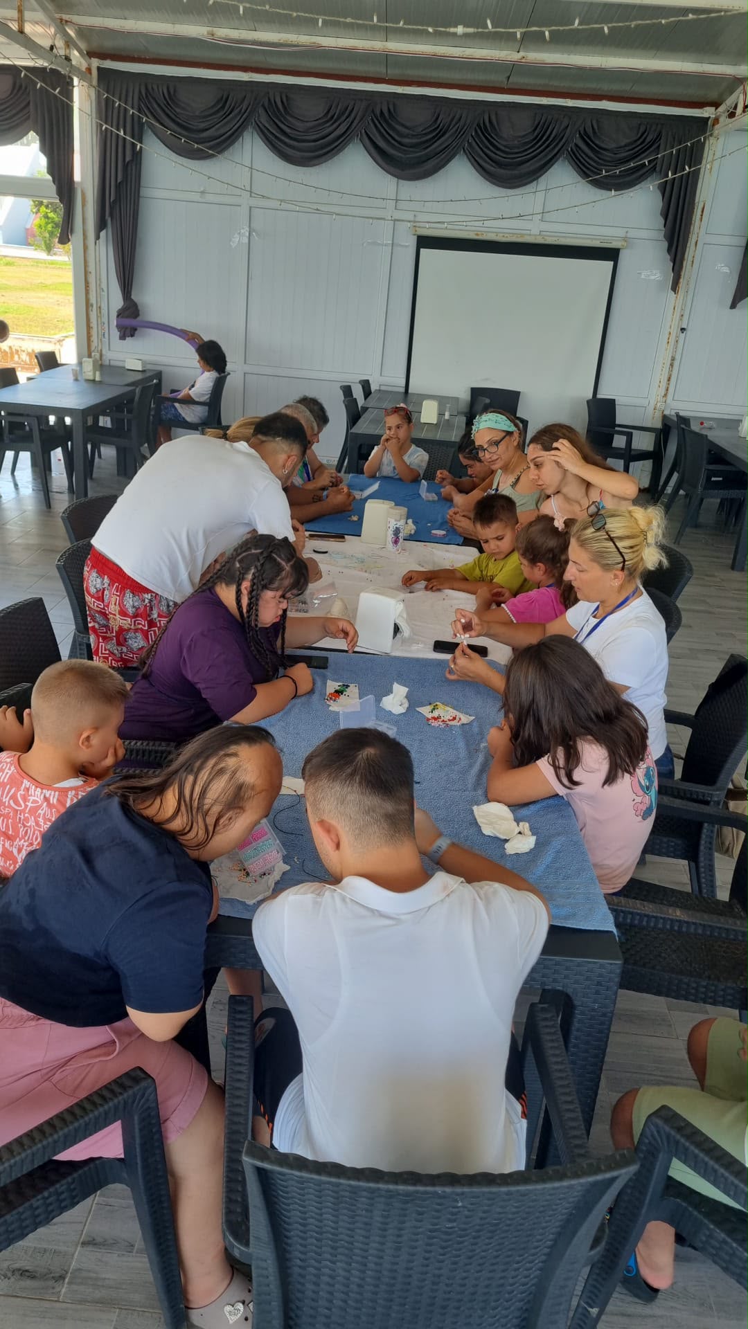 Adana 5 Ocak Rotary Kulübü ile Karataş’ta Sevgi, Dayanışma ve Gülümseme