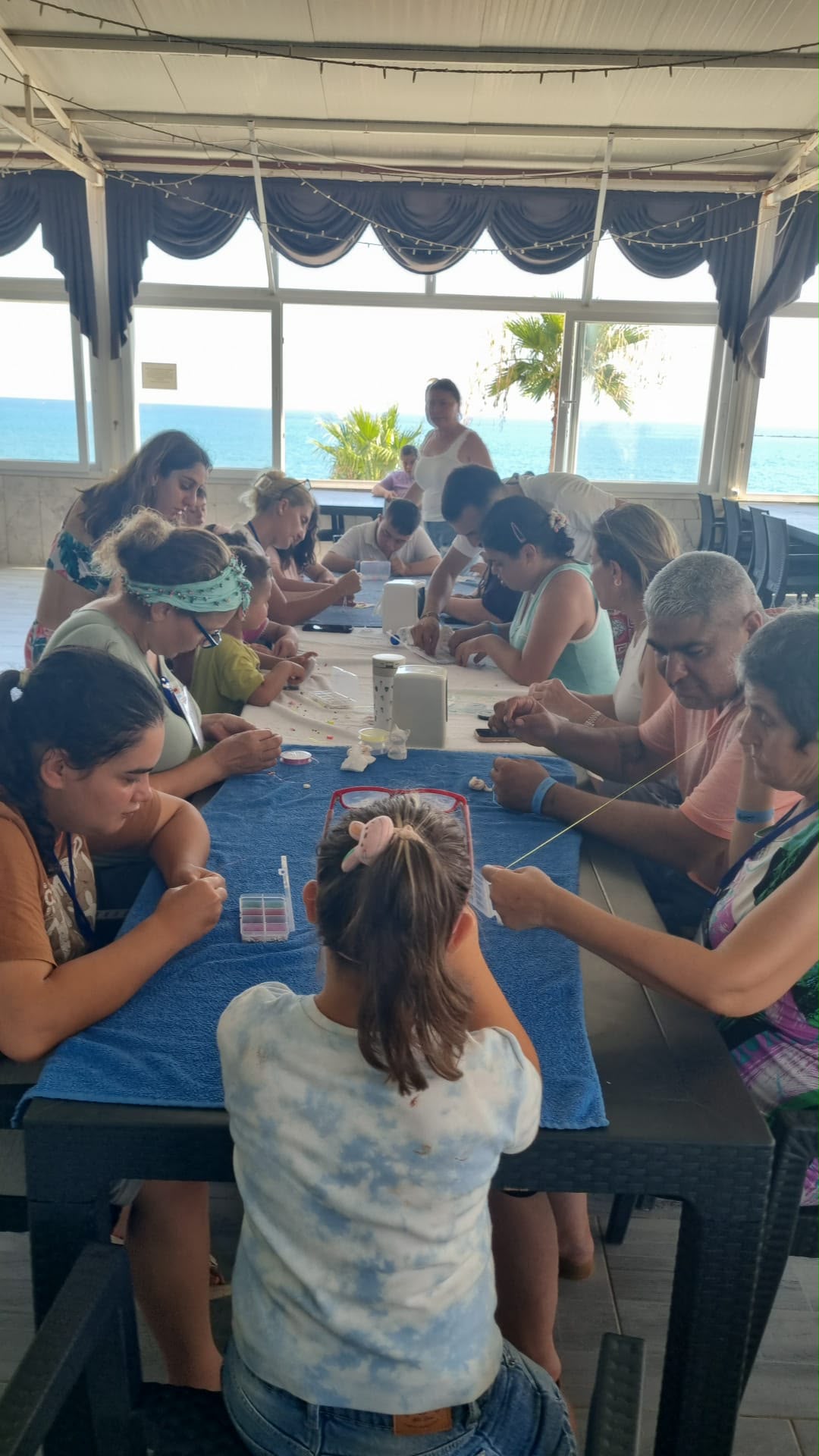 Adana 5 Ocak Rotary Kulübü ile Karataş’ta Sevgi, Dayanışma ve Gülümseme