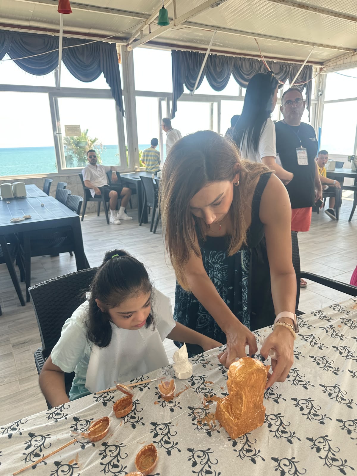 Adana 5 Ocak Rotary Kulübü ile Karataş’ta Sevgi, Dayanışma ve Gülümseme