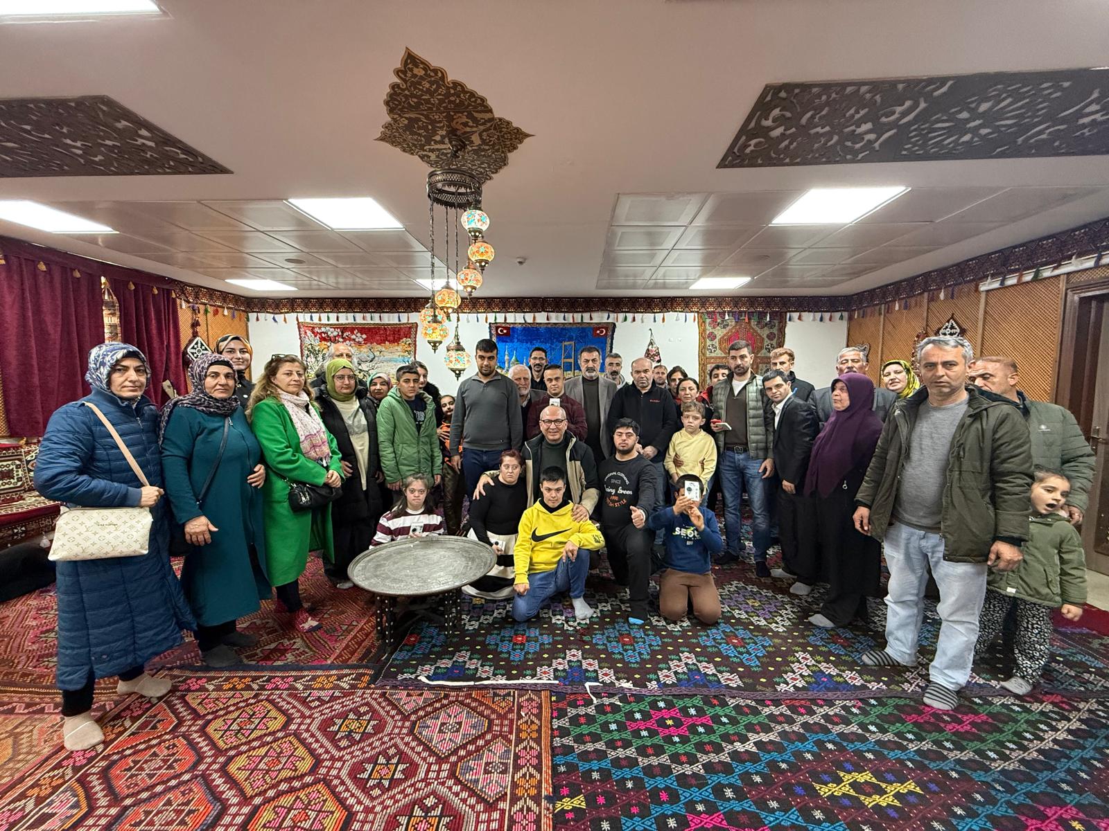 Rotary'den Otizmli ve Down sendromlu Çocuklara GPS Cihazı Dağıttı