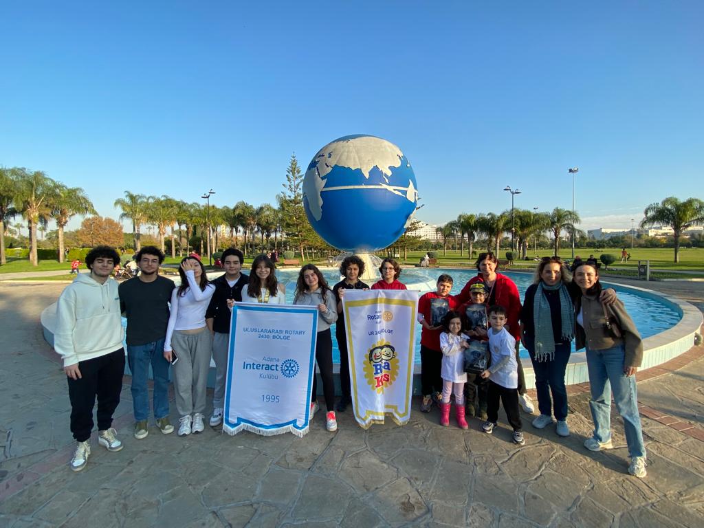 Adana Rotary Kulübü ve Adana Rotakids Kulübü Adana Interact Kulübünün Geleneksel Park Temizliğine Katıldı