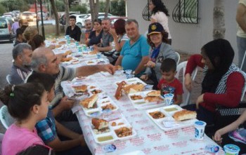 Sakatlar Derneği iftar yemeği