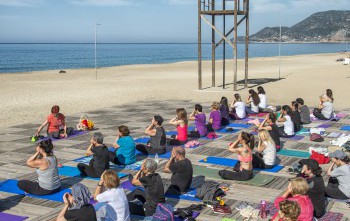 Sağlıklı ve Güçlü Yarınlar için YOGA