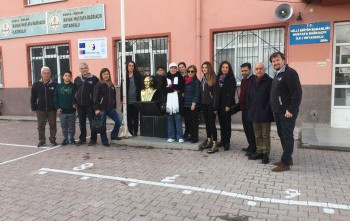 Konya Meram Kavak Köyü Mustafa Bağrıaçık İlköğretim Okulu İngilizce Eğitim kitapları Dağıtımı