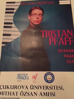 Adana Rotary Kulübü ünlü Fransız pianist Tristan PFAFFı konuk etti