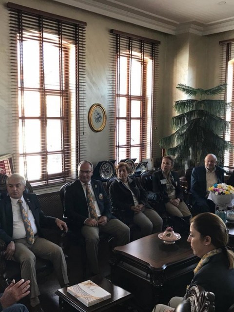 GUVARNÖRÜMÜZ SERDAR ÜNLÜ&NİLÜFER İLE SAMSUNROTARY KULÜPLERİ OLARAK SAMSUN BÜYÜKŞEHİR BELEDİYE BAŞKANINI ZİYARET ETTİK