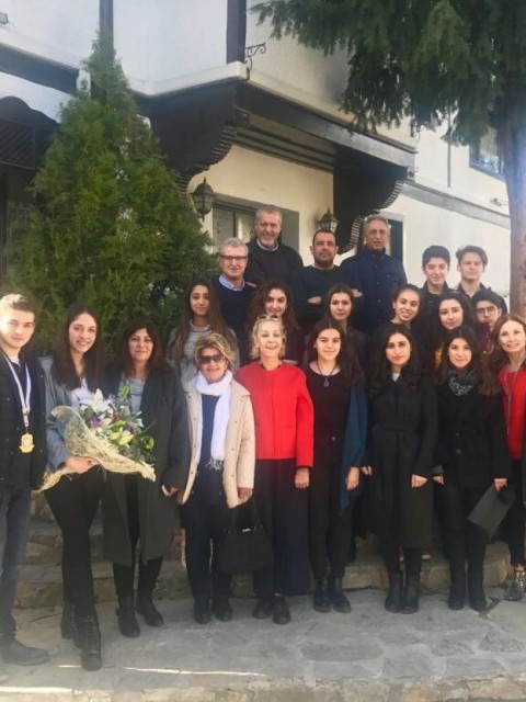 Koru Rotary Kulübü   bursiyerlerimiz , ailelerimiz ve  interactlarımız  ile  kahvaltı