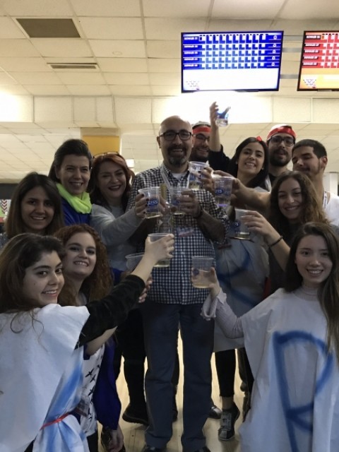 8. Berdan Akalın bowling turnuvası "En İlginç Kostüm" ödülüne layık görüldük. 17.12.2017