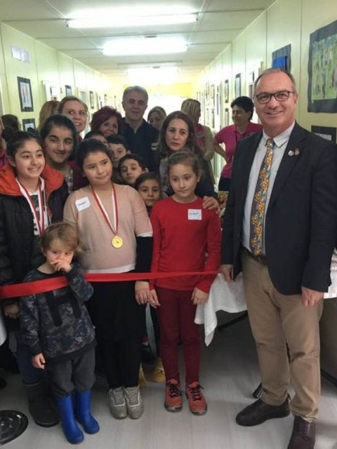 SAMSUN ROTARY KULÜBÜ OLARAK ZİÇEV ÖĞRENCİLERİNİN  RESİM SERGİSİ AÇILIŞI VE KUTLAMALARINI HEP BİRLİKTE GERÇEKLEŞTİRDİK.