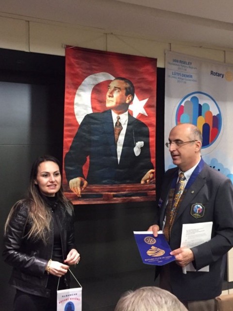ORDU ROTARY KULÜBÜ İZMİR ALSANCAK ROTARY KULÜBÜ İLE BAYRAK DEĞİŞİMİ YAPTI