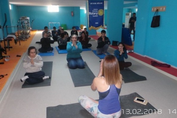 ZİÇEV e yoga dersleri