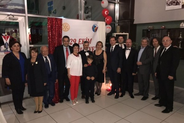 Atakum Rotary Kulübü Cumhuriyet Balosu