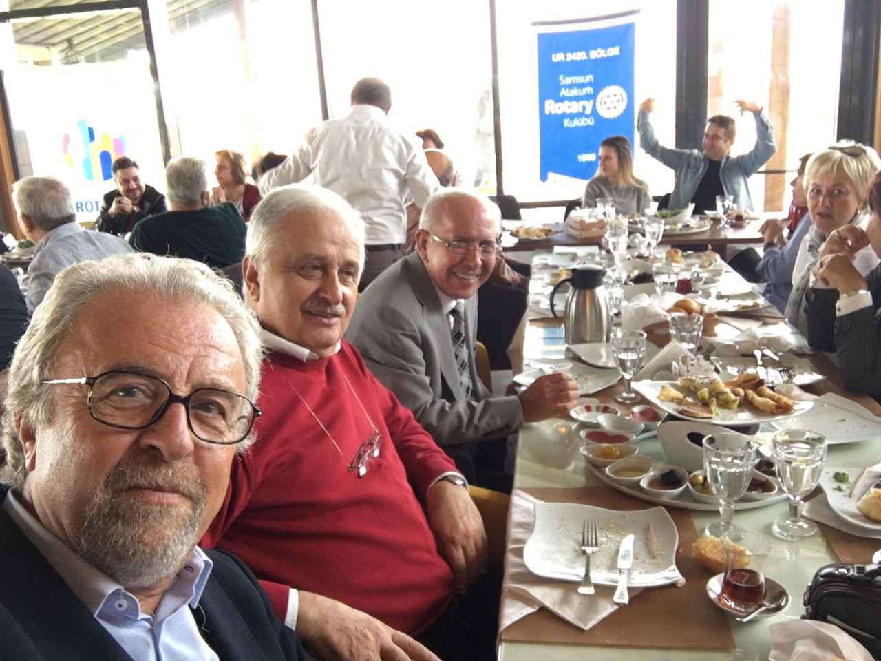 Atakum Rotary Kulübü ve  Atakum Rotaract Kulübü Ortak   Kahvaltı Programı 