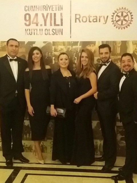 YILDIZ KULÜBÜ CUMHURİYET BALOSUNDA 