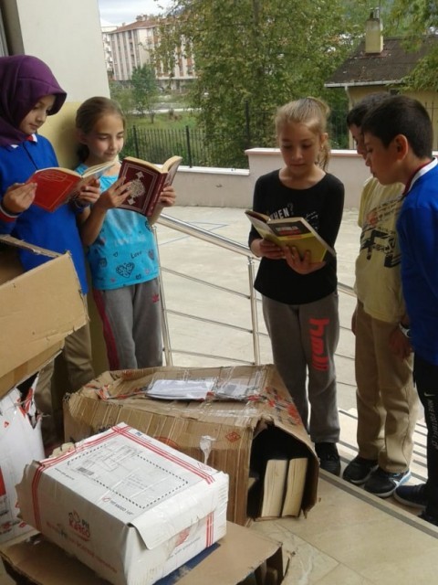 Ankara Emek Rotary Kulübü Olarak Köy Okuluna Kitap Gönderimi