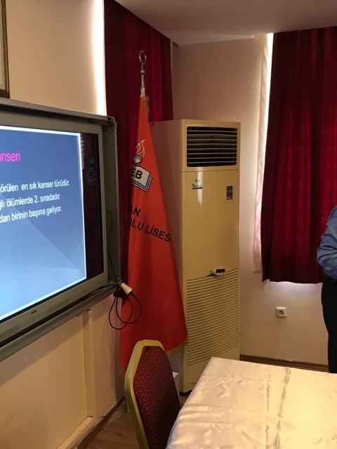 Seyhan Rotary Anadolu Lisesi'nde Meme Kanseri Farkındalık Konferansı-Adana Seyhan Rotary Kulübü