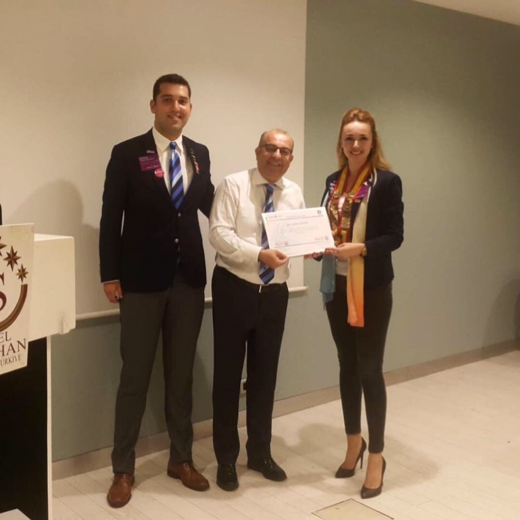 Seyhan Rotaract Kulübü ile Çukurova Rotaract Kulüpleri'nin ortak toplantısında Meme Kanseri Farkındalık Konferansı-Adana Seyhan Rotary Kulübü