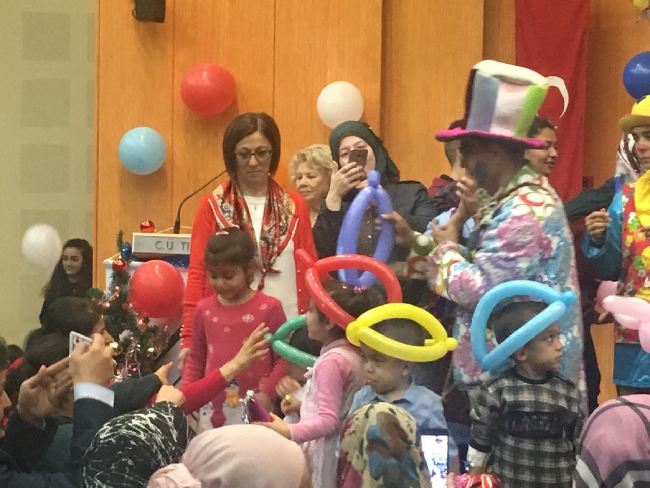 Çukurova Üniversitesi Çocuk Onkoloji Bölümü'nde Yeni Yıla Merhaba Partisi-Adana Seyhan Rotary Kulübü