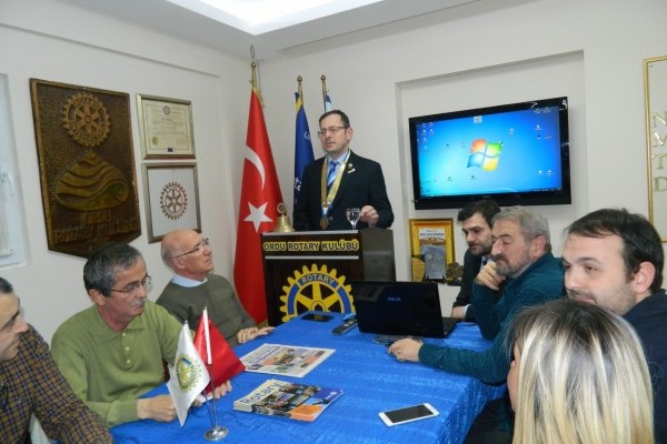 ORDU ROTARY KULÜBÜNÜN TOPLANTISANA KONUŞMACI KONUK OLARAK GİRESUN ÜNİVERSİTESİ ÖĞRETİM ÜYESİ YRD. DOÇ. FATMA HÜRREM SÜNNEY KATILDI.