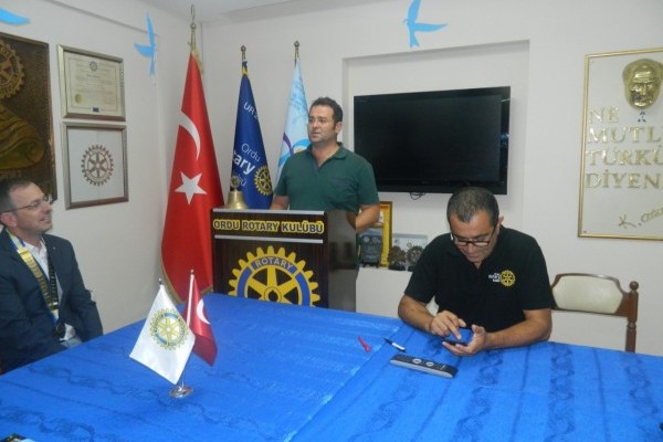 ORDU ROTARY KULÜBÜNÜN KONUŞMACI KONUĞU HASAN SEVLİ