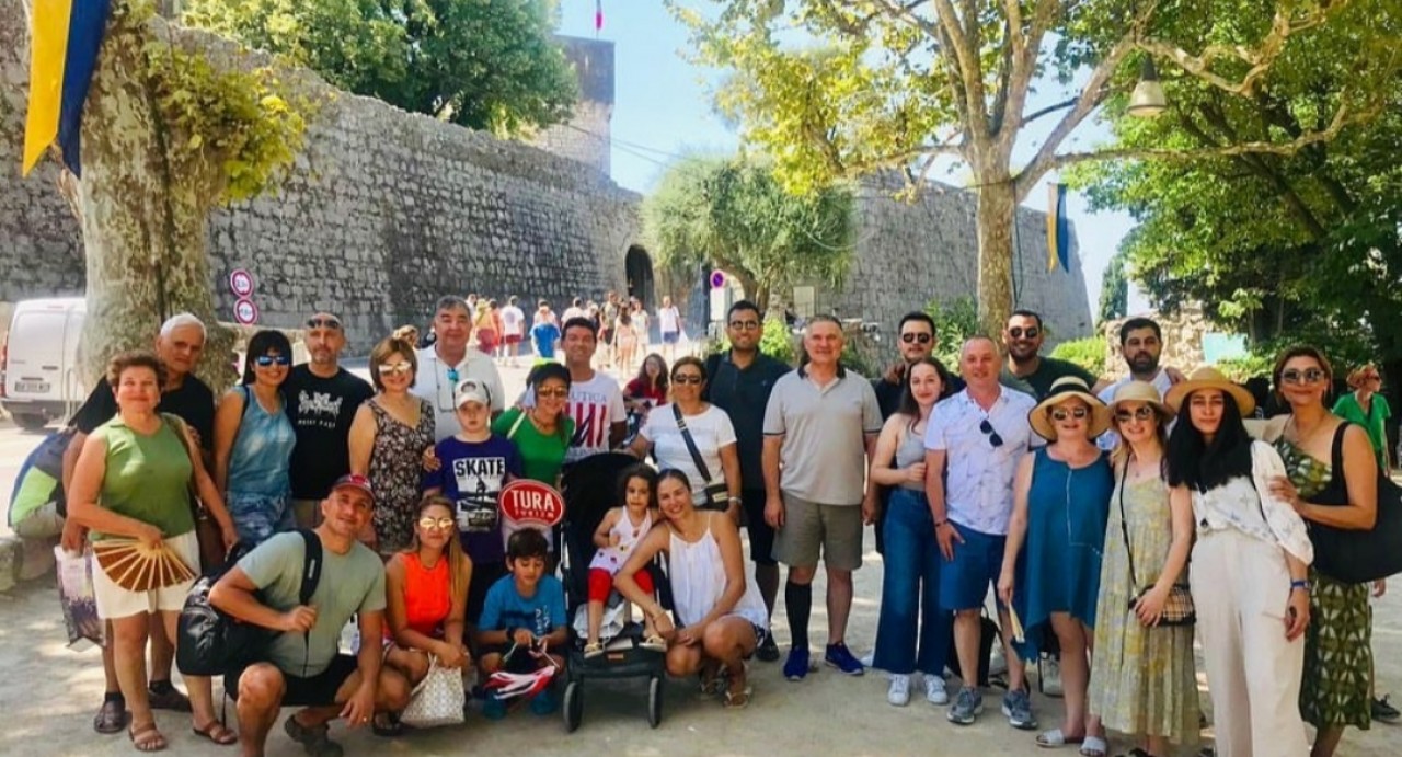 Güney Rotary Dönemi ilk gezisini Fransa'ya Yaptı.