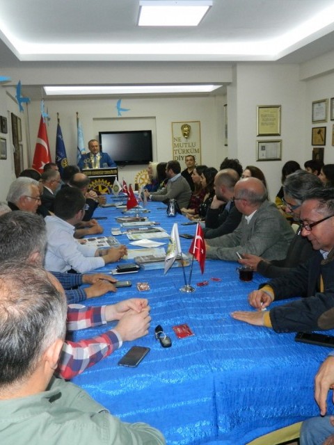 BİREZİLYALI UZUN DÖNEM DEĞİŞİM ÖĞRENCİSİ ORDU ROTARY KULÜBÜNÜN KONUĞU OLDU.