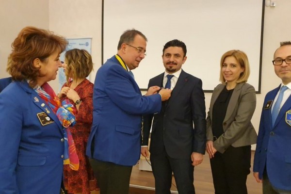 Anıttepe Rotary Kulübü olarak Guvernör ziyareti ve üye alım törenimizi gerçekleştirdik.