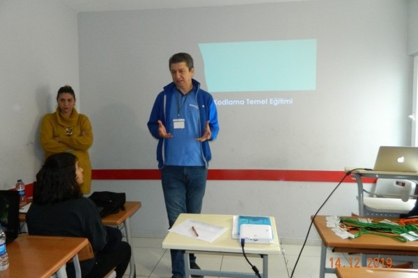 ASPENDOS ROTARY KULÜBÜ KODLAMA EĞİTİMİ