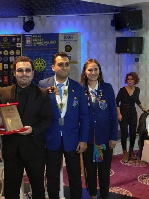 Güney Rotary Meslek Hizmet Ödülünü verdi