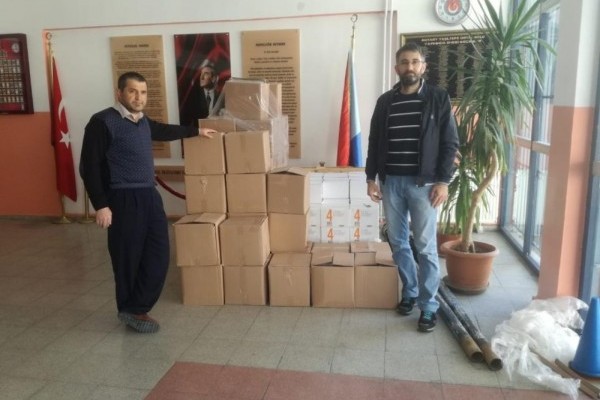 Koru Rotary  kulübü olarak  140  adet  ramazan kolisini, Rotary Yeşiltepe  Ortaokulunun  ihtiyaç sahibi velilerine  ulaştırdık