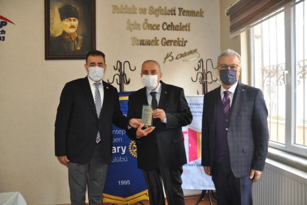 Alleben RK Aile ve Toplum Hizmet Ödülü