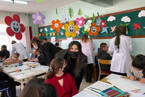 Alleben RK Engelleri Sanat ile Aşıyoruz