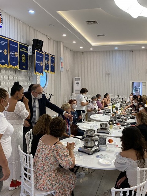 Benim de Bir İşim Var İlkadım Rotary Kulübü